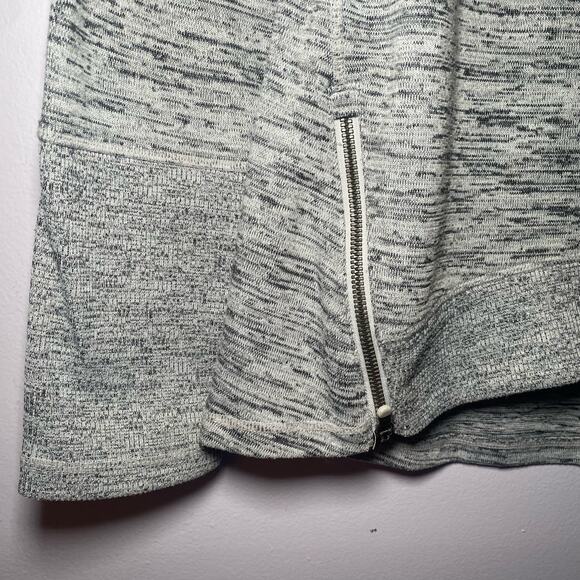 Athleta Women's size Medium Gray Cityscape Pullover Crewneck Sweater Loungewear - Picture 4 of 9